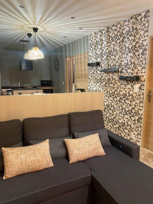 Loft Pied De Coline Au Calme Apartment Ginasservis Exterior foto